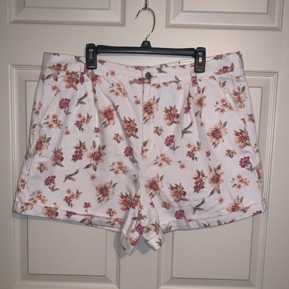 Mom shorts
